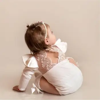 Novorojenega Dojenčka Baby Dekleta, igralne obleke Čipke Halternecks Obleko Jeseni Otroci Bodysuits Ruffles Long Sleeve Solid Jumpsuits Obleko 0-24M